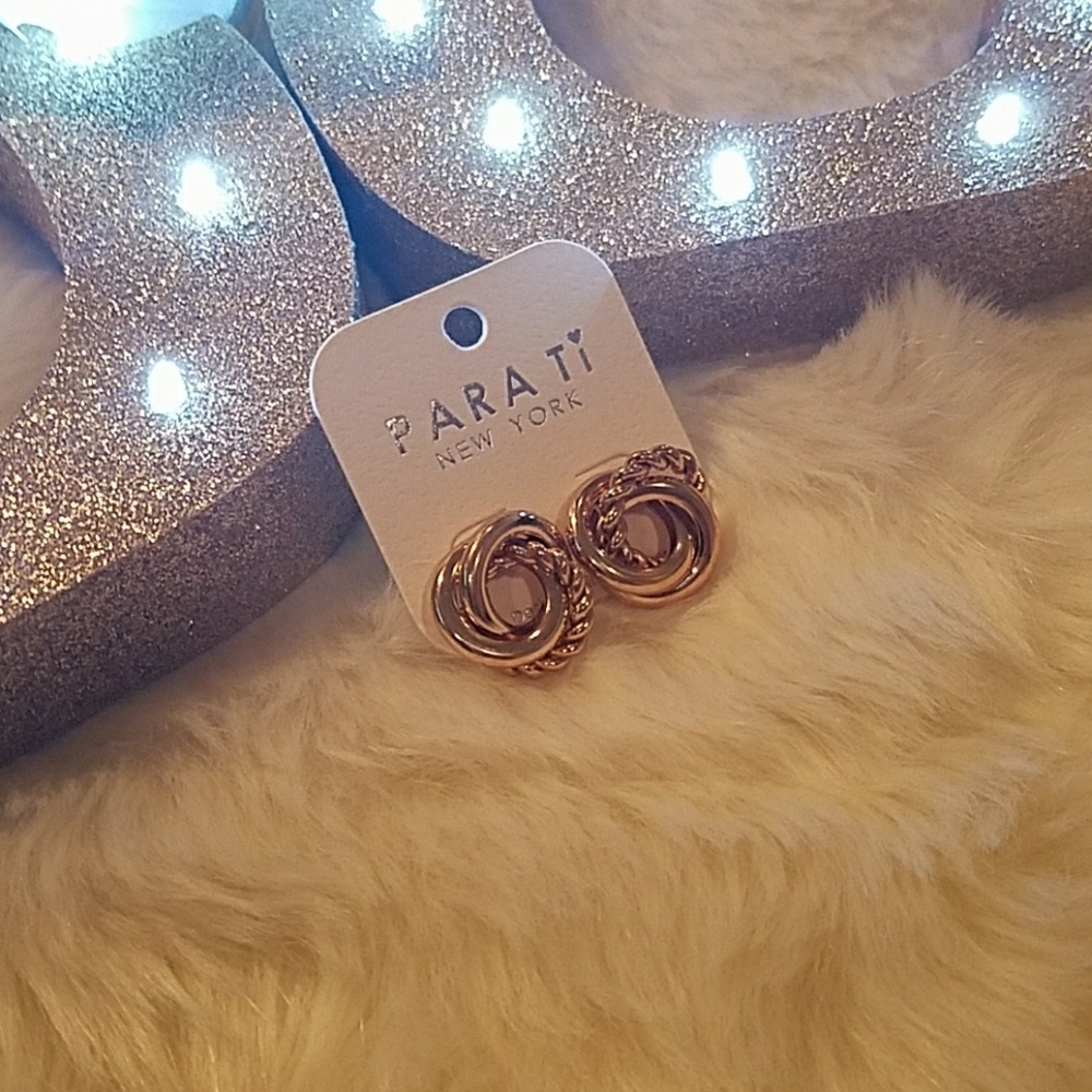 Stud Earrings
